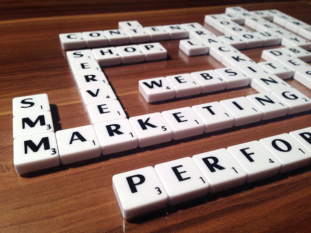Scrabble tiles spelling website — web design